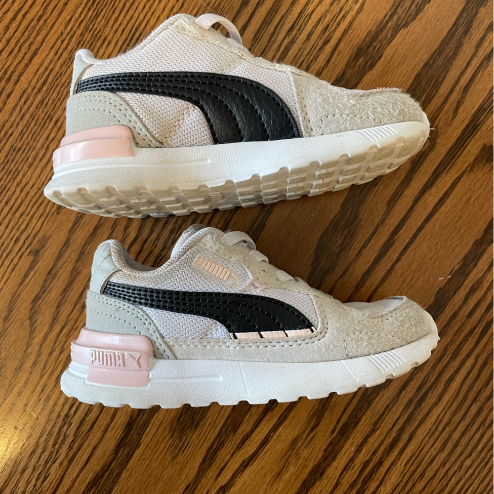 Puma Kids' Cream and White Sneakers - Picture 3 of 6